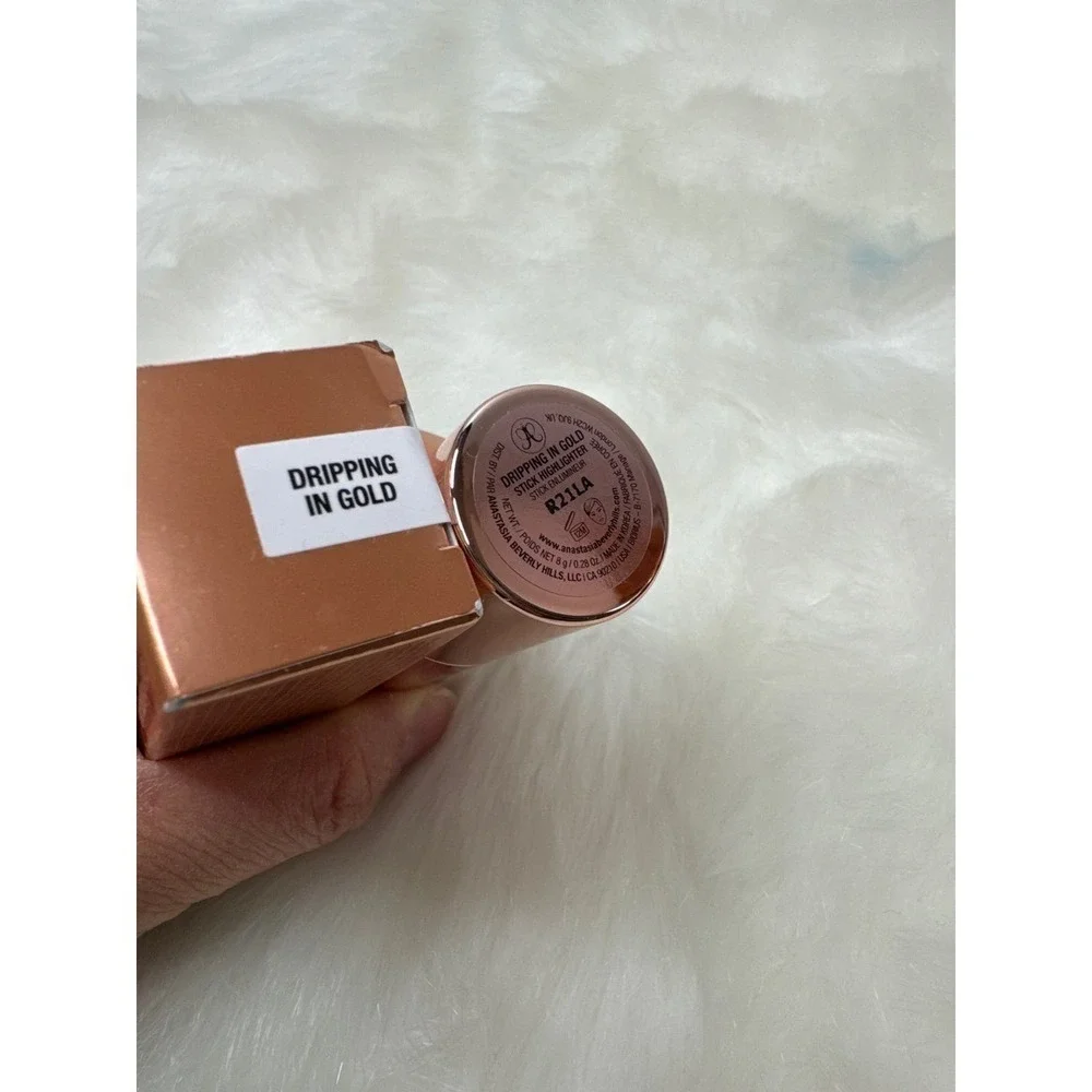 Anastasia Beverly Hills Stick Highlighter Dripping in Gold‎ BNIB